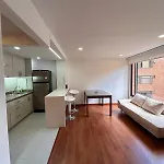 Cozy And Central Apartment