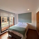 Cozy And Central Apartment